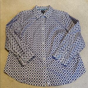 Women’s  Blue and Burgundy Patterned Shirt